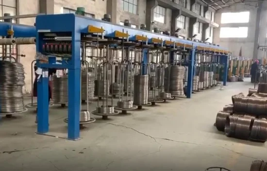 Vente chaude directe d'usine électrique galvanisée à chaud fil de fer mince fil d'acier galvanisé 0,7 mm fil de fer galvanisé Shandong haute résistance galvanisé à haute teneur en carbone